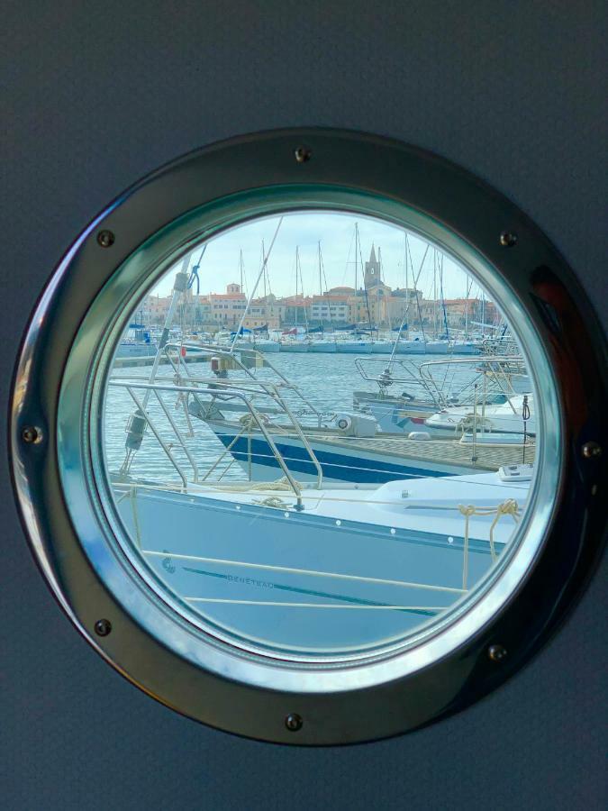 Houseboat Seabreeze Hotell Alghero Eksteriør bilde